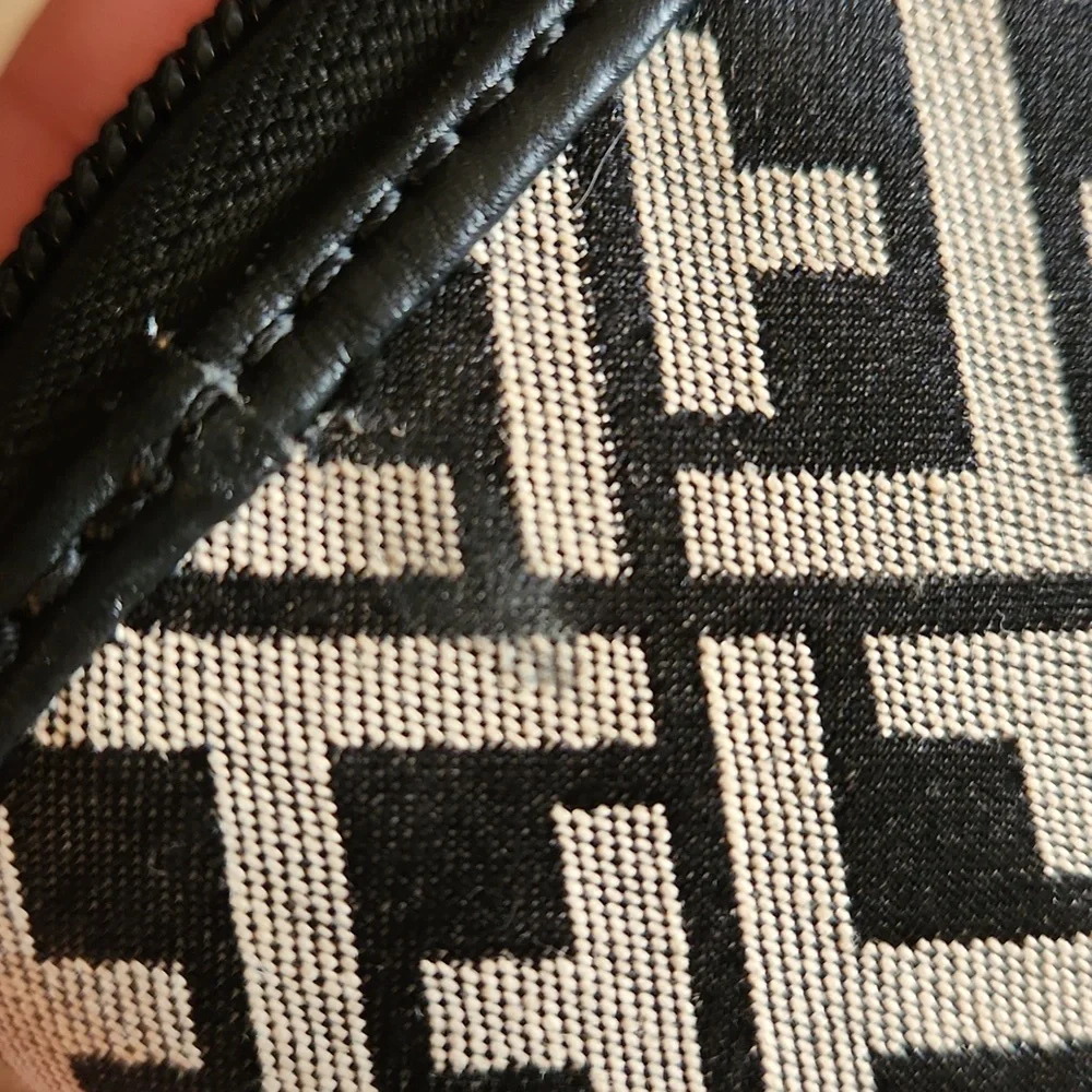 Tommy Hilfiger slim wallet - Picture 9 of 9